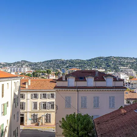 La Palmeraie Joyeux Avec Balcon, à Deux Pas De La Banane Cannes