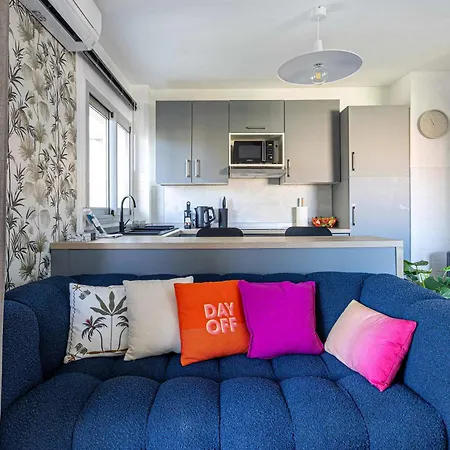 La Palmeraie Joyeux Avec Balcon, à Deux Pas De La Banane * Cannes